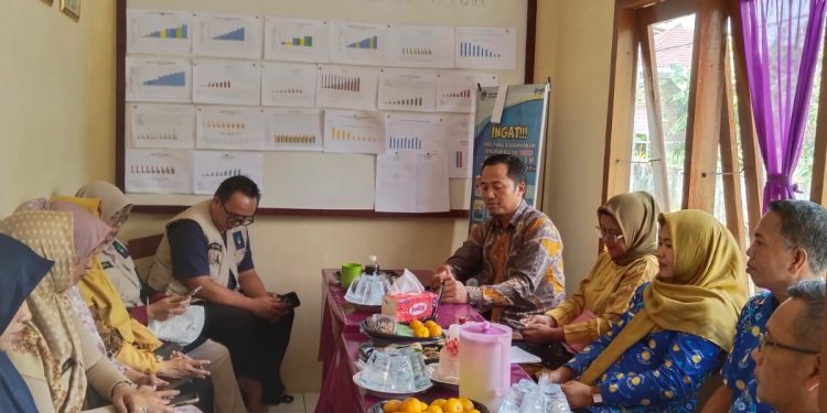 Tingkatkan Kapasitas, Puskes Way Hitam Lakukan Pembinaan