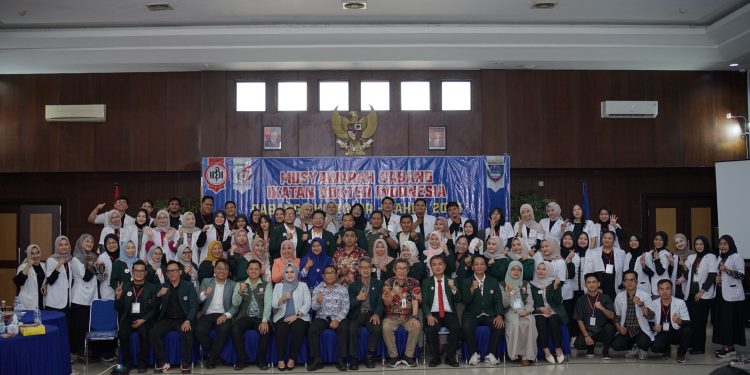 Terpilih Secara Aklamasi, dr Dharma Dua Periode Pimpin IDI OKU Timur